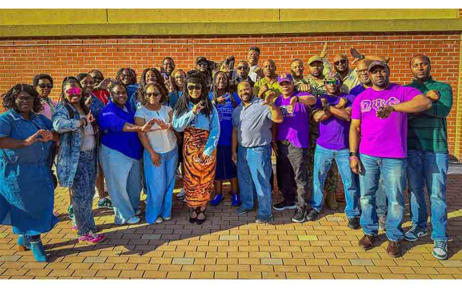 Brothers of Lambda Xi Chapter with members of the ROK Divine Nine.