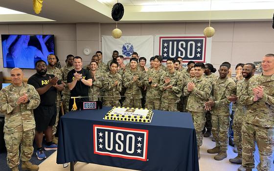 USO Humphreys group photo
