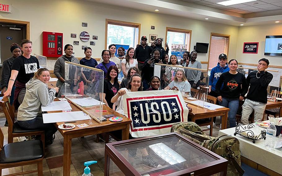 Photos courtesy of USO Casey