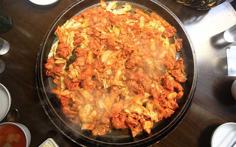 Dakgalbi (Photo credits: Korea Tourism Organization)