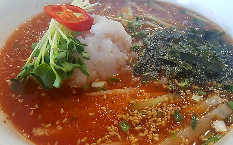 Gitbaljip in Oncheon-dong is famous for mulhoe, which is raw round nose flounder served in an icy soup and bibim hoe, a spicy noodle dish with raw fish. If you are looking to try some great local seafood, this place is a must.