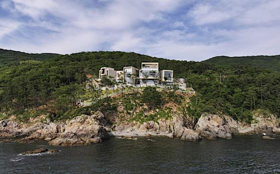 Seven Island Café