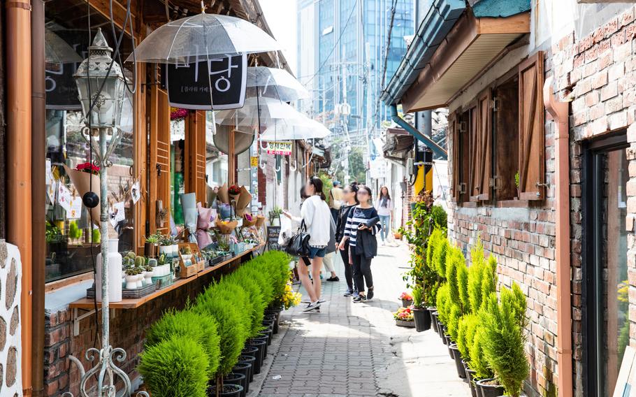 Ikseon-dong Hanok Street