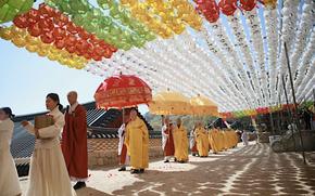 monks celebrating Buddha’s birthday.