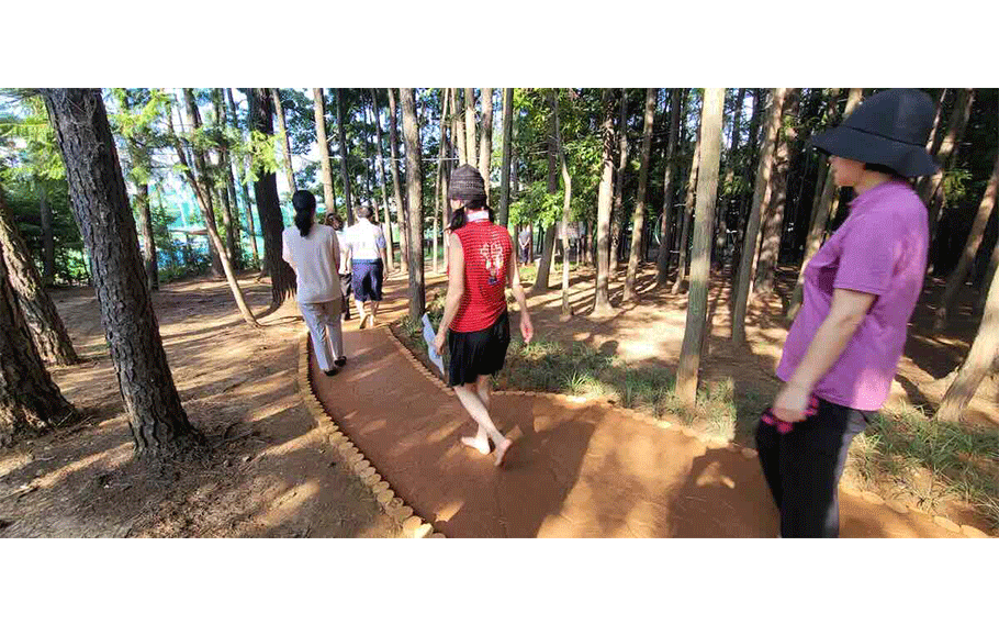 Citizens using the Solbat Hwangtotgil at Woongsang Sports Park