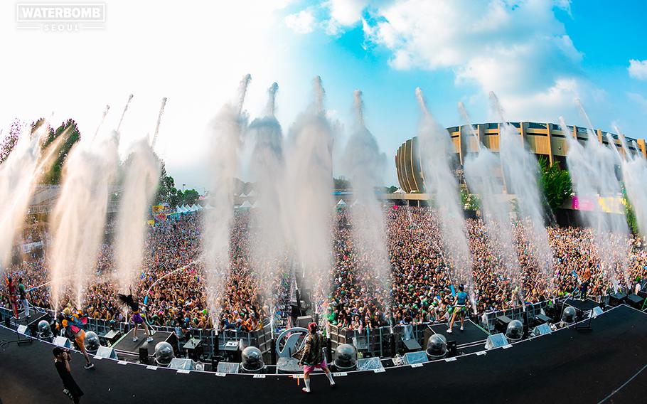Waterbomb