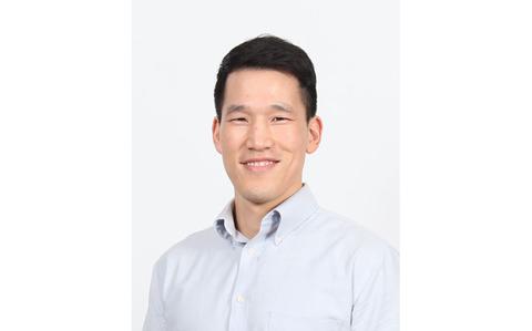 Photo Of So Lee poses for a photo.