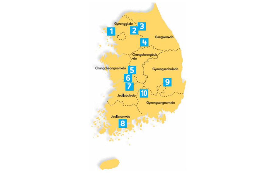 A Korean map showing the locations of the forests.