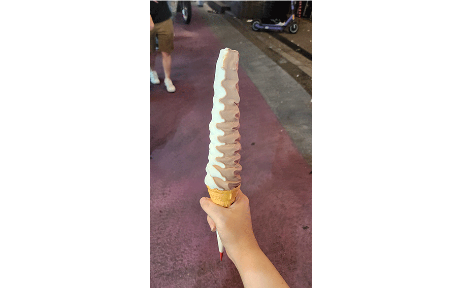 32cm Ice Cream 