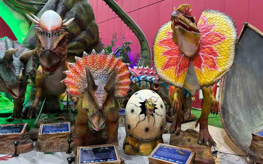 Dinosaur statues