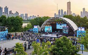 Birds-eye view of a concert site.