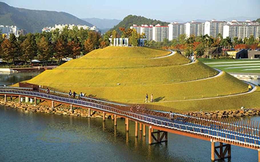 Suncheon Lake Garden