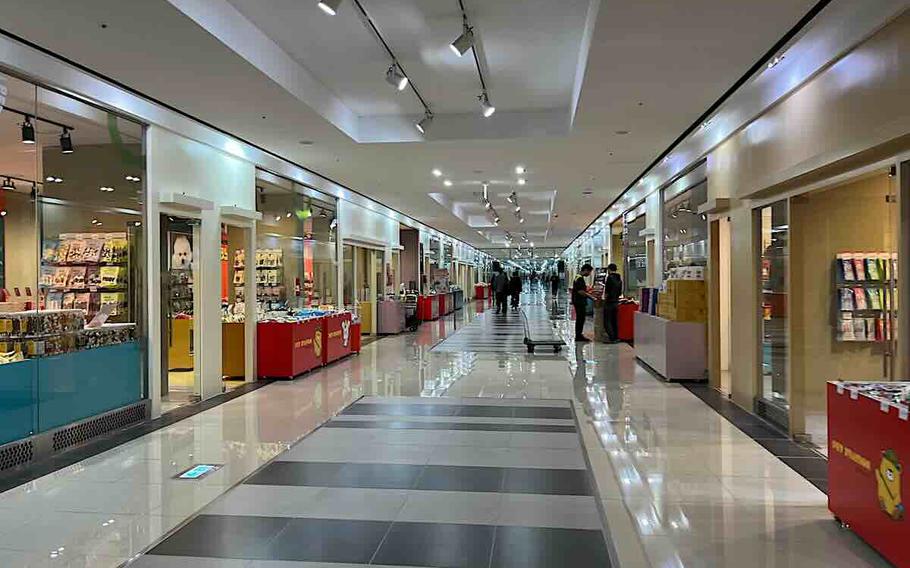 Underground Shopping Passage