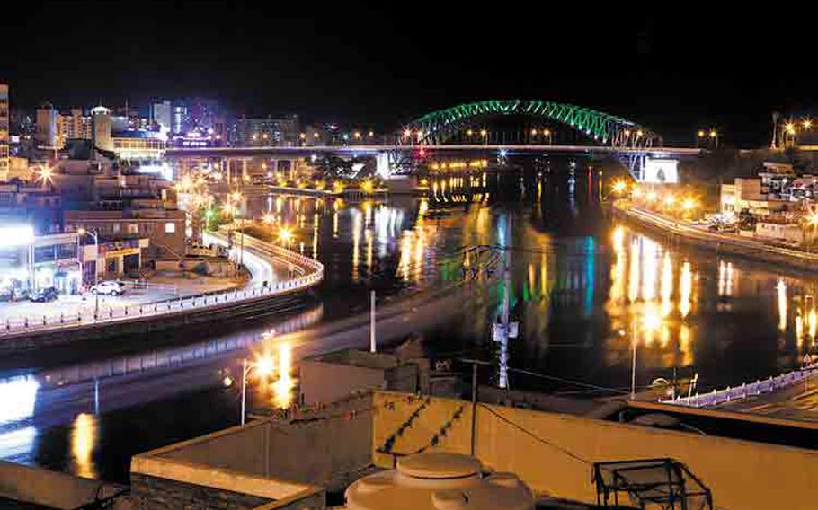 Chungmugong Ferry Tour (nighttime)