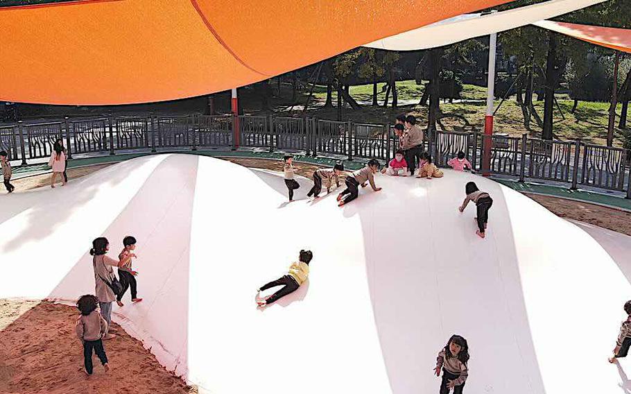 Children’s Jumping Dome