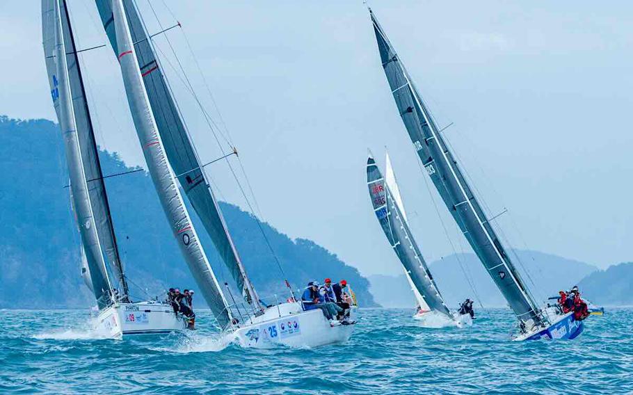 yachts
