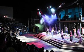 cast dancing on stage