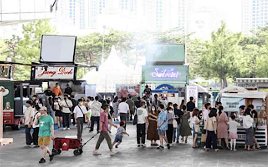 food trucks at Busan Food Film Festival